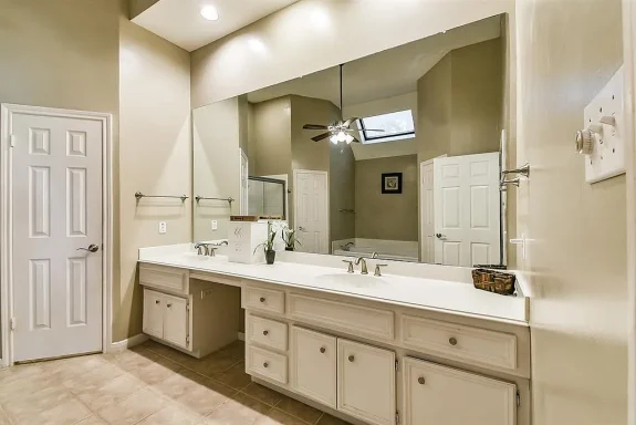restroom 1